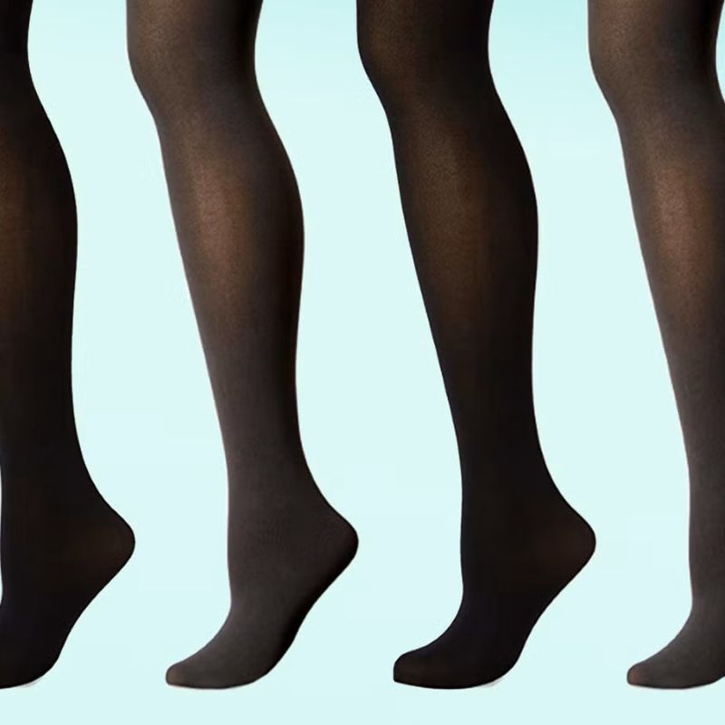 Gambar stocking wanita dengan desain stylish dan bahan benang unggulan, menawarkan tampilan ramping dan nyaman yang ideal untuk fashion trendi, dari CV Yuvin Abadi Jaya.